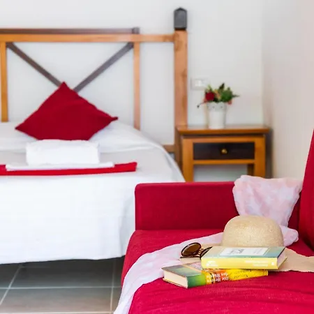 101 Bright, Pool View And Air Conditioning Apartment Playa de las Americas (Tenerife)